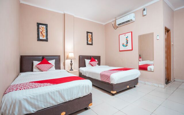 OYO 665 Namora Residence Near Olahraga Nasional Hospital