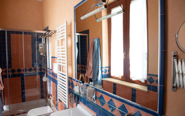 Viale Villa Arianna, 8