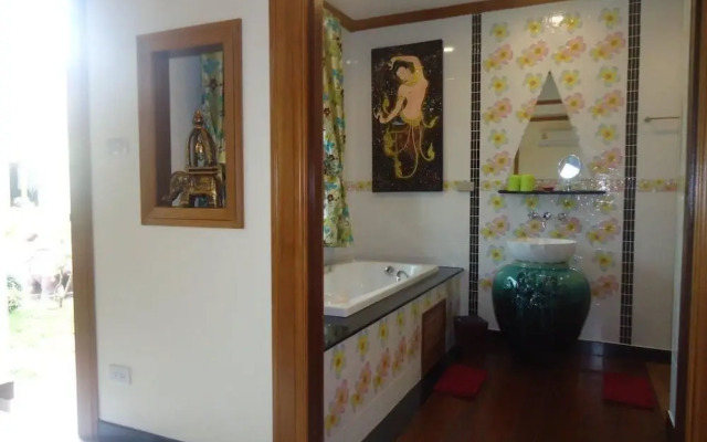 Villa Angelica Phuket - Baan Malinee