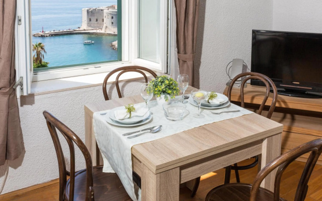 apartment NIKO 5 min to center