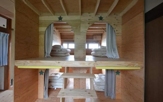 Guest House Gamigami- Hostel