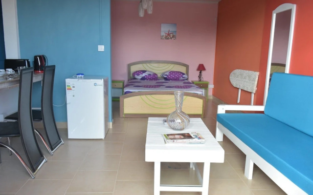 Mattaniah Appartment and Restaurant
