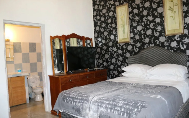 Little Savoy Guest House