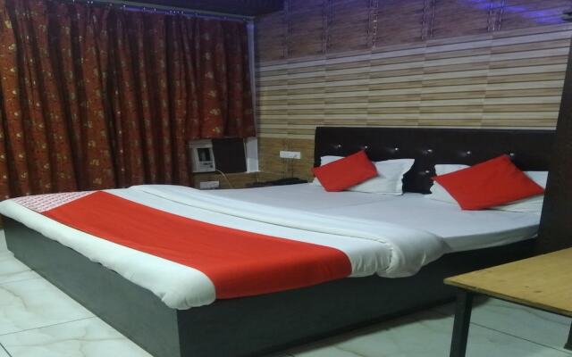 Ajay Hotel