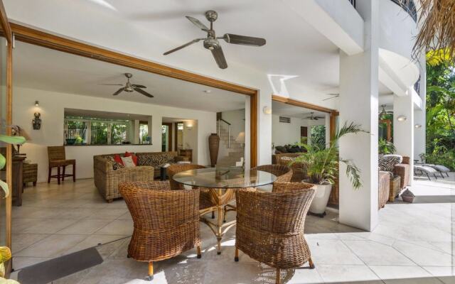 Frangipani Bed & Breakfast