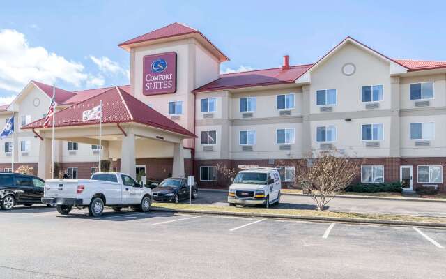 Comfort Suites