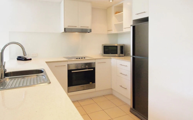 Oaks Townsville Gateway Suites
