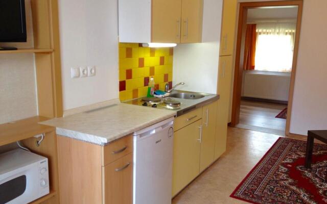 Apartment Studio Van Bakel Gerard