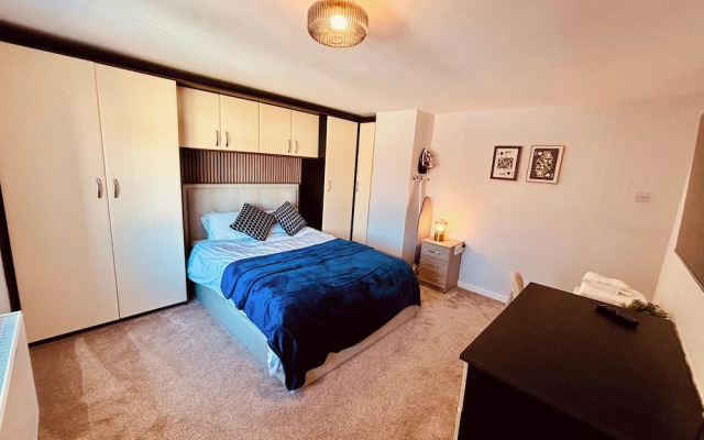 Check This!! Premium 5-star Home From Home Retreat