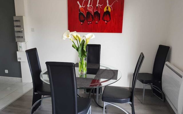 Agréable maison neuve 2 chambres pour 4