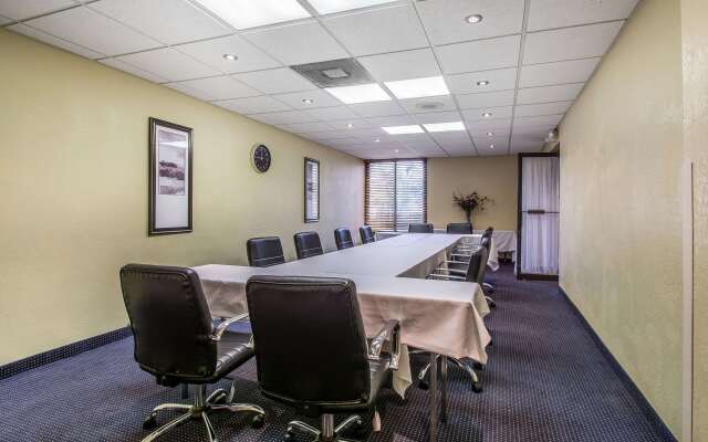 Comfort Inn & Suites Kissimmee by the Parks
