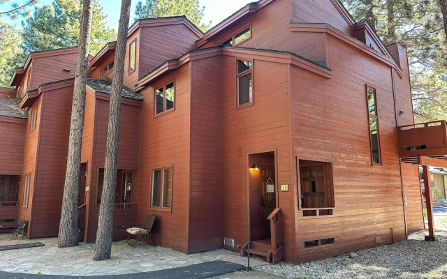 Winterset #33 3 Bedroom Condo