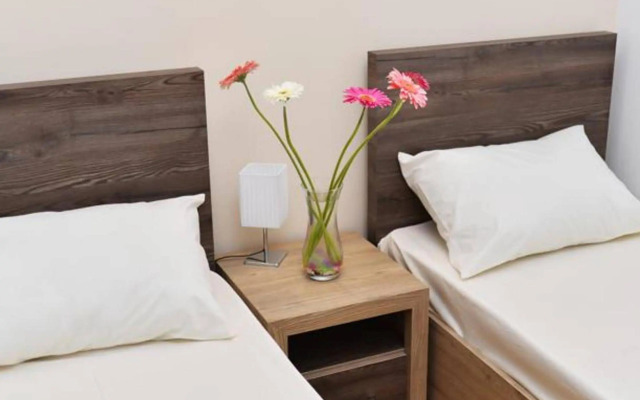 City Hotel By Picnic