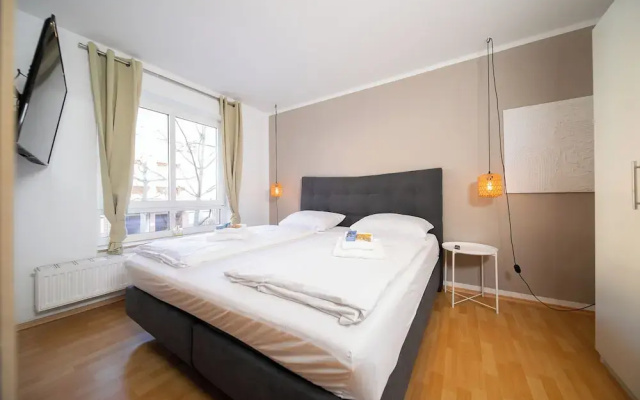 Favorite Stays - Neuss Furth