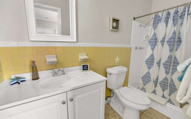 Sea Foam Suites