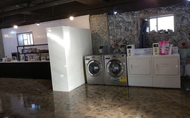 Daegu Dongseongro Gyeong`s Hostel
