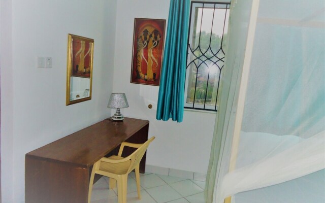 Royal Palms Apartments - Apartment D4