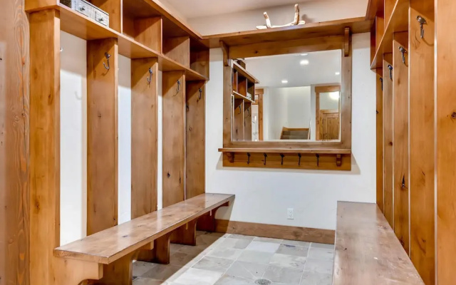 Red Pine Residence by Park City Lodging