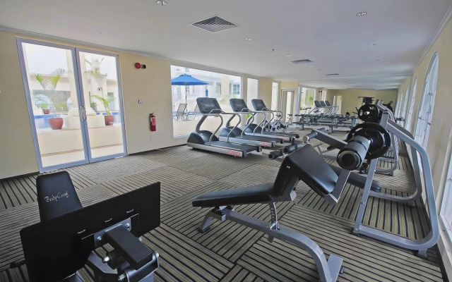 Harmoni One Convention Hotel & Service Apartments