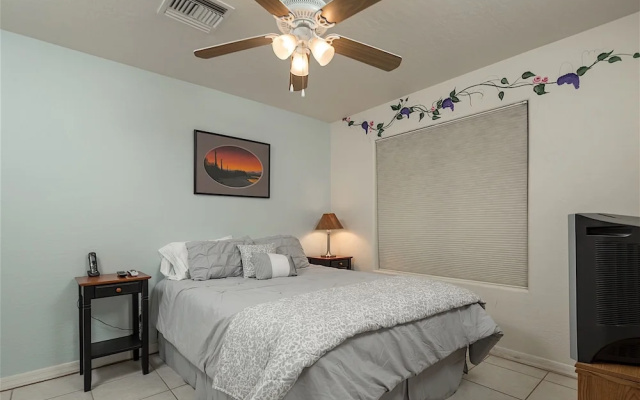Desert Hills Paradise 5 Br By Casago