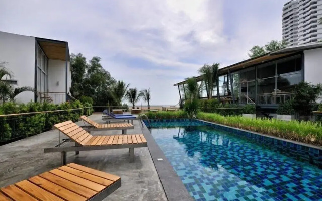 Sunset Serenity Jomtien Resort