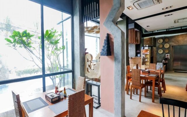 Nida Rooms Patong Pier Lavendar