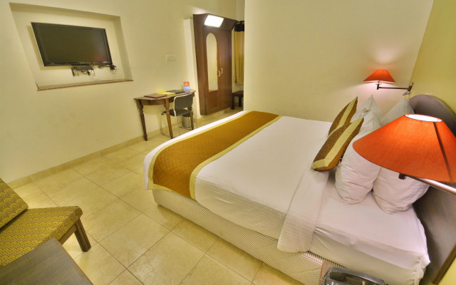 Hotel Rajputana Palace