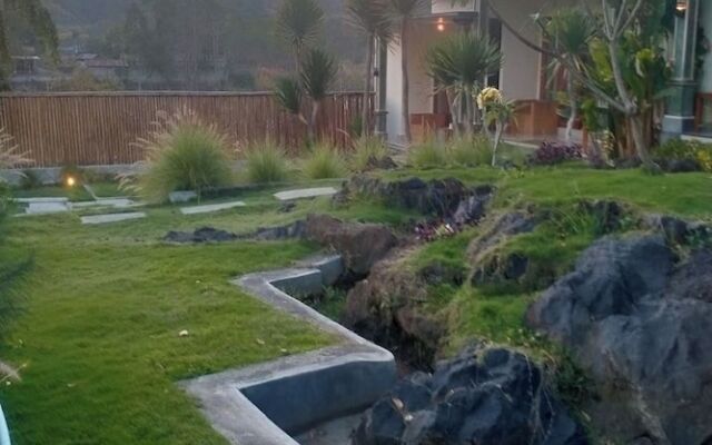 Onion Garden And Natural Hotspring