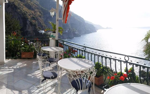 Hotel La Perla