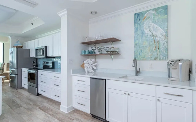 Phoenix Ix 508 3 Bedroom Condo