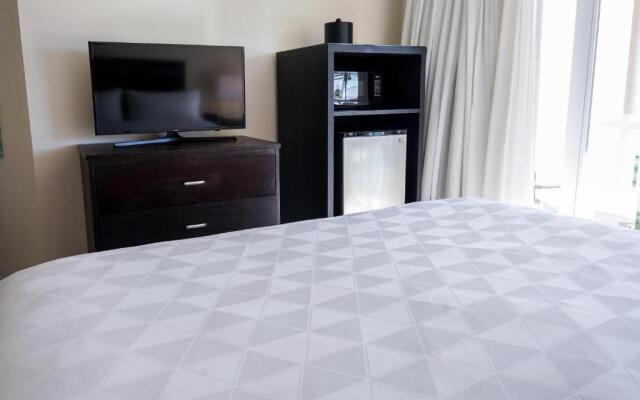 Holiday Inn Resort Grand Cayman by IHG