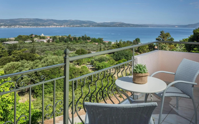 Panorama Fanari Studios & Apartments