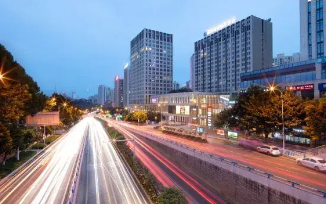 Jinyue Shanglv Boutique Hotel (Chongqing Times Paradise Walk)