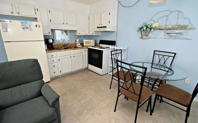 Moonraker 12 by RedAwning