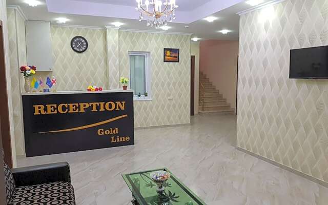 Gold Line Hotel