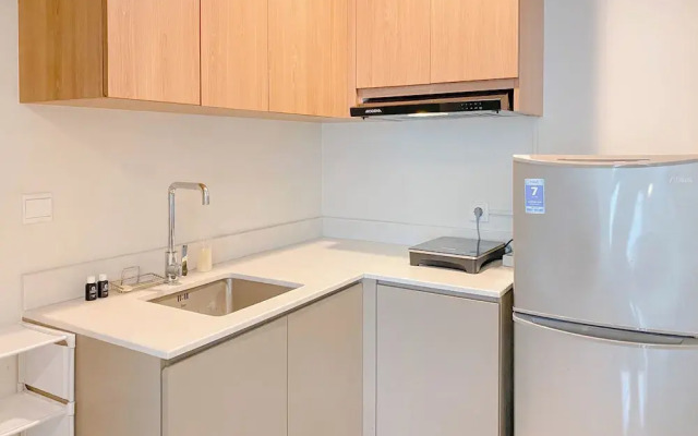 Cozy and Comfortable 1BR at Gold Coast Apartment