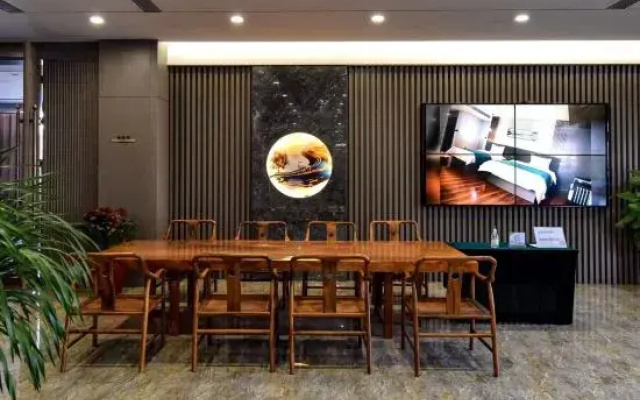 Hohhot Wanjiarong Hotel (University of Technology Runyu Home Furnishings)