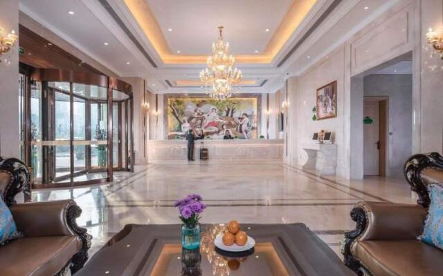 Vienna International Hotel (Wuxi Taihu Expo Center Station)