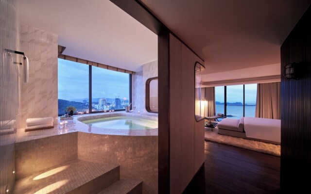 The Yacht Hotel by DC