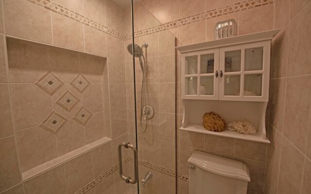 Gulf Place 8B Apartment 3