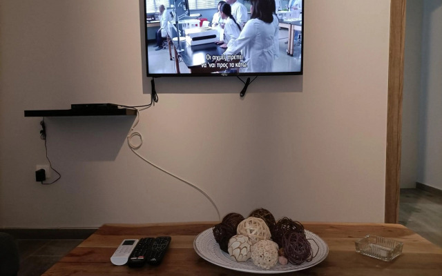 Modern Comfy Apartment near Metro