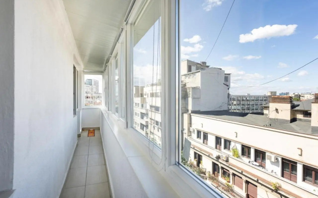 Spacious and cozy apartment in central Bucharest