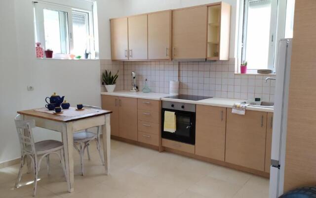 70 m from the sea cozy spacious studio