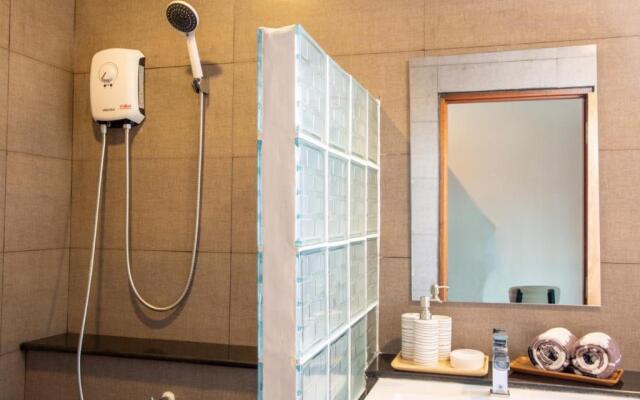 The BEACH CHA AM Suites