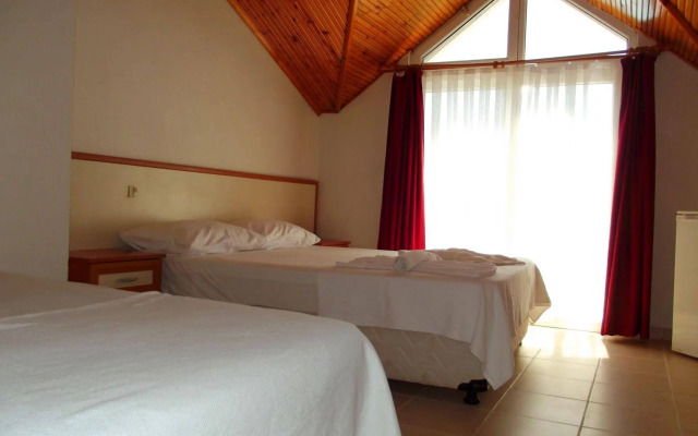 Aycan Otel