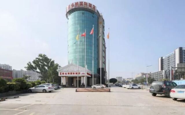 Vienna International Hotel Shenzhen Fucheng Guanyue