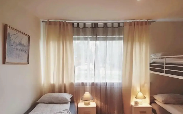 Akureyri Central Rooms