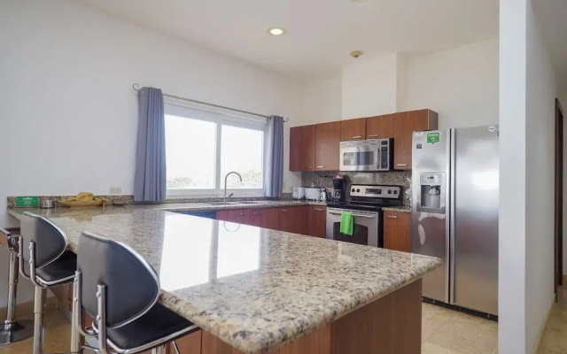 Acqua Residences