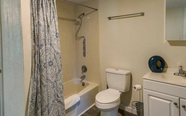 Waycross Vacation Rental w/ Private Backyard!