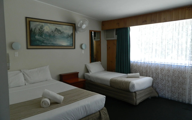 Coachman Motel – Guest Rooms – Toowoomba